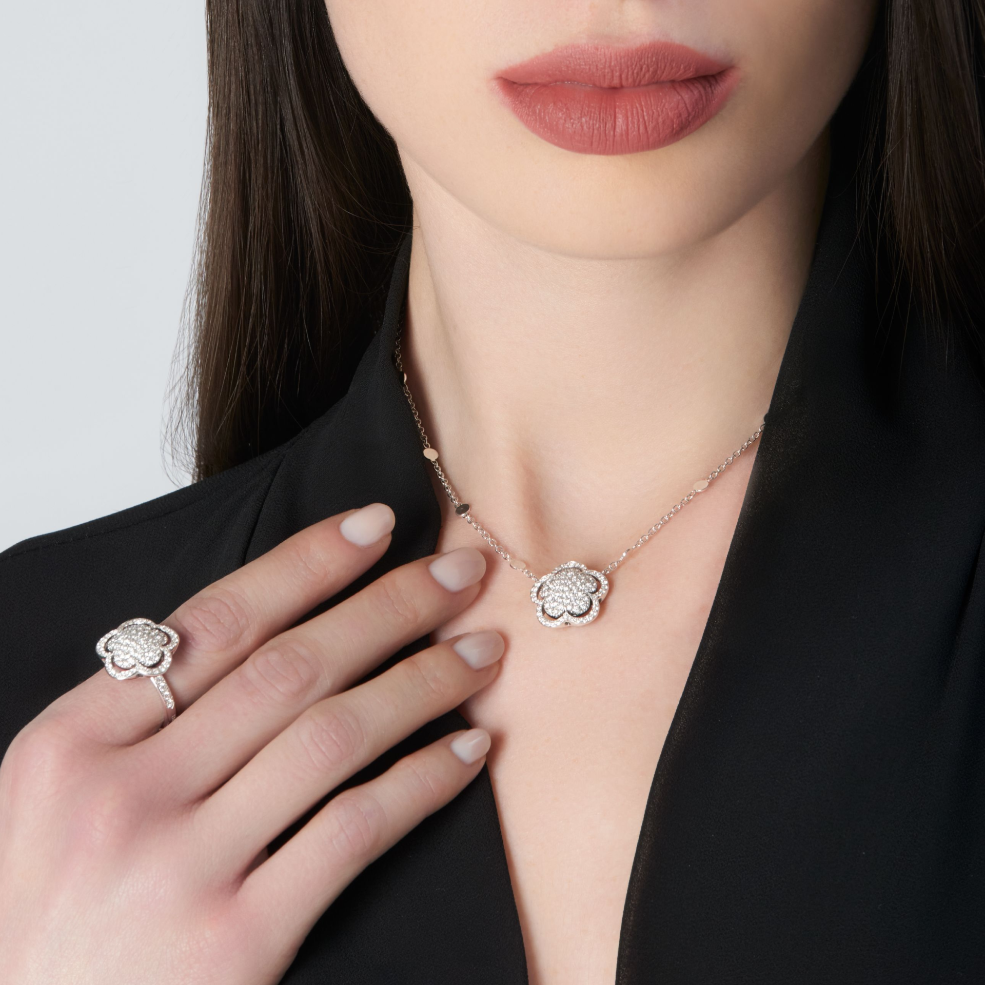 Bon Ton մատանի