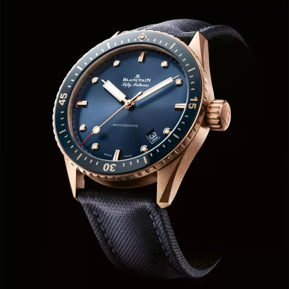 Часы Bathyscaphe