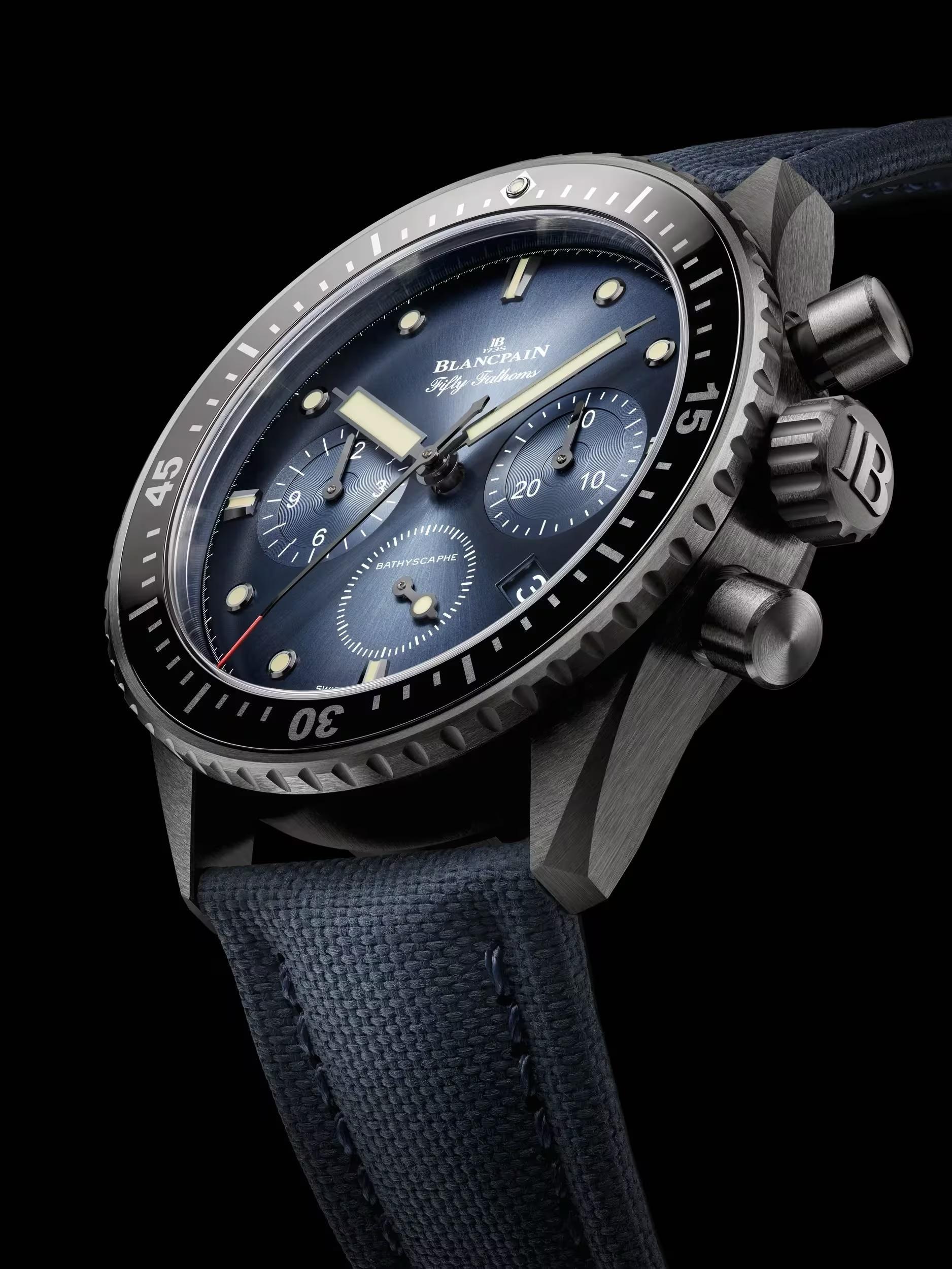 Часы Bathyscaphe Chronographe Flyback