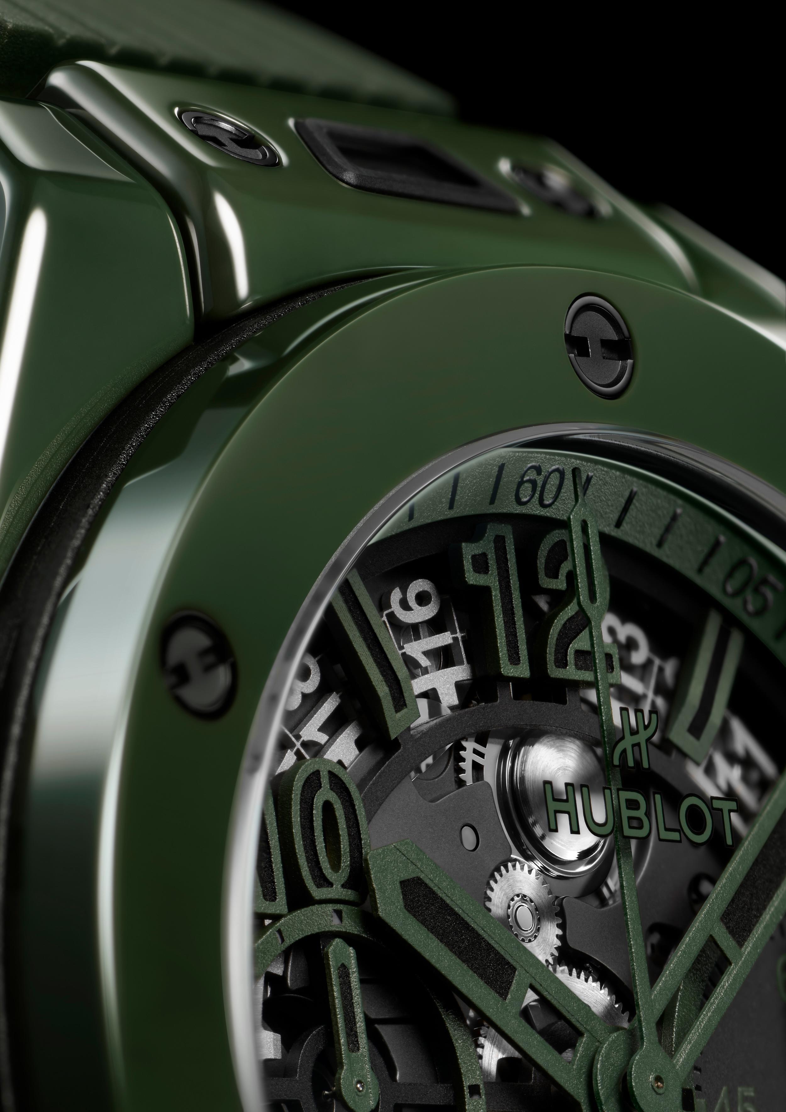 Часы Big Bang Unico Dark Green Ceramic