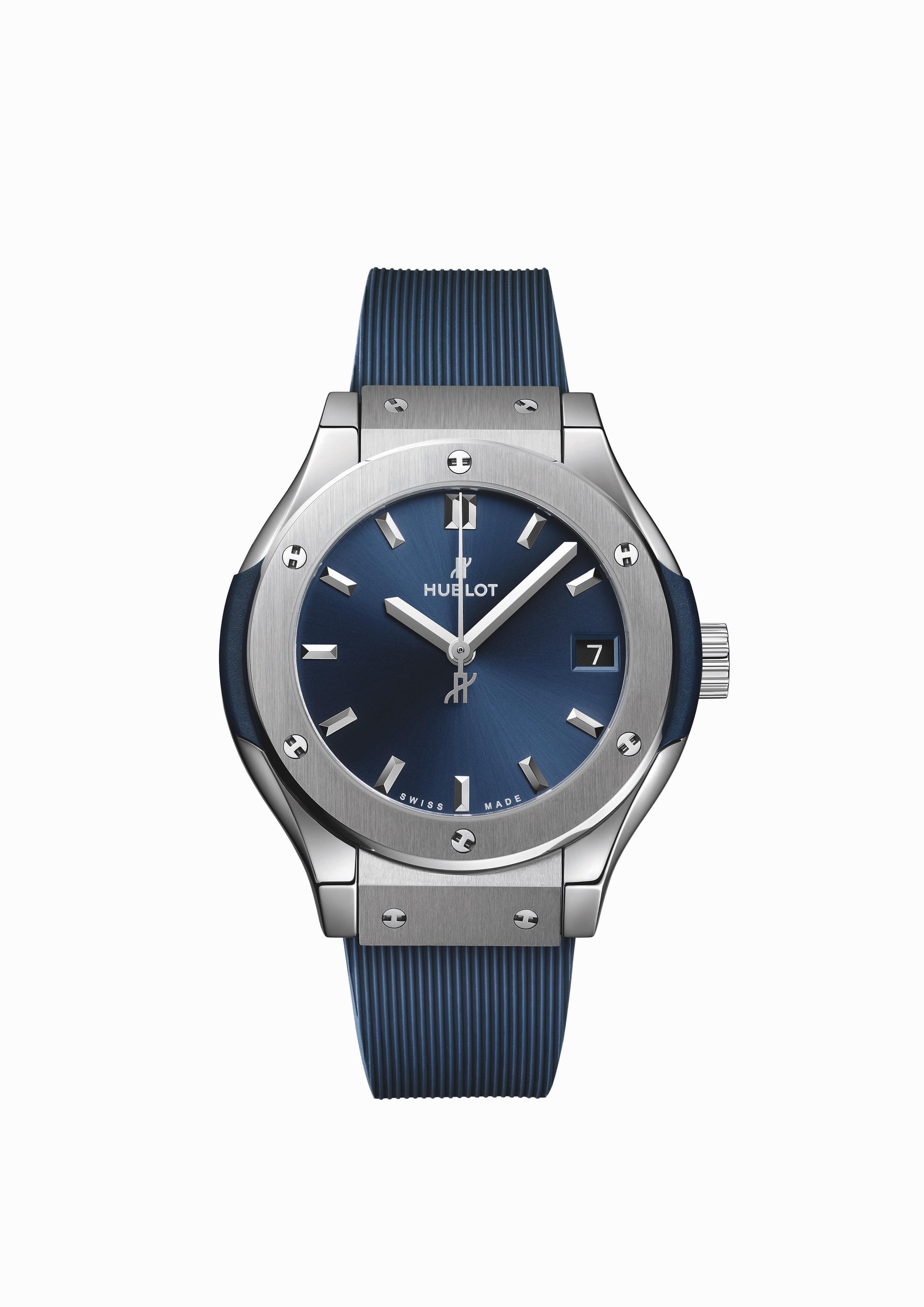 Часы Hublot Classic Fusion Titanium Blue 33 мм. Референс 581.NX.7170.RX.