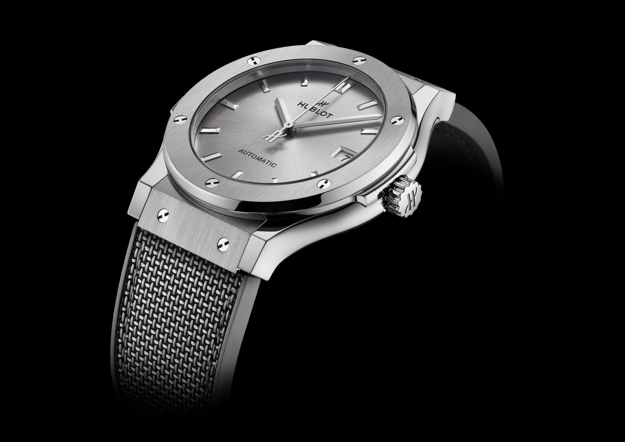 Часы Classic Fusion Essential Grey