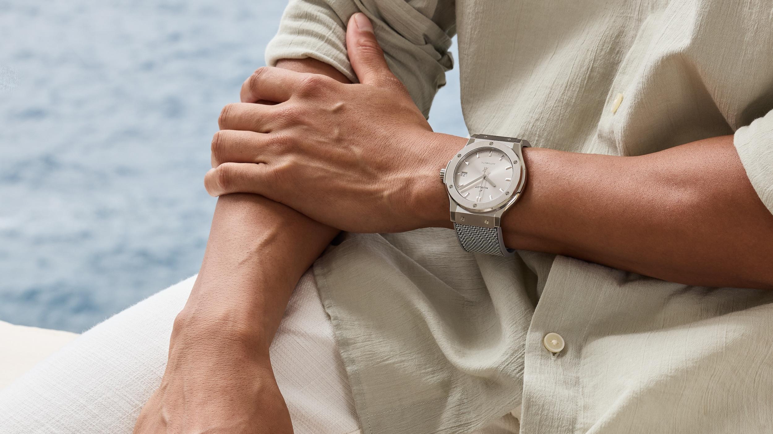 Часы Classic Fusion Essential Grey