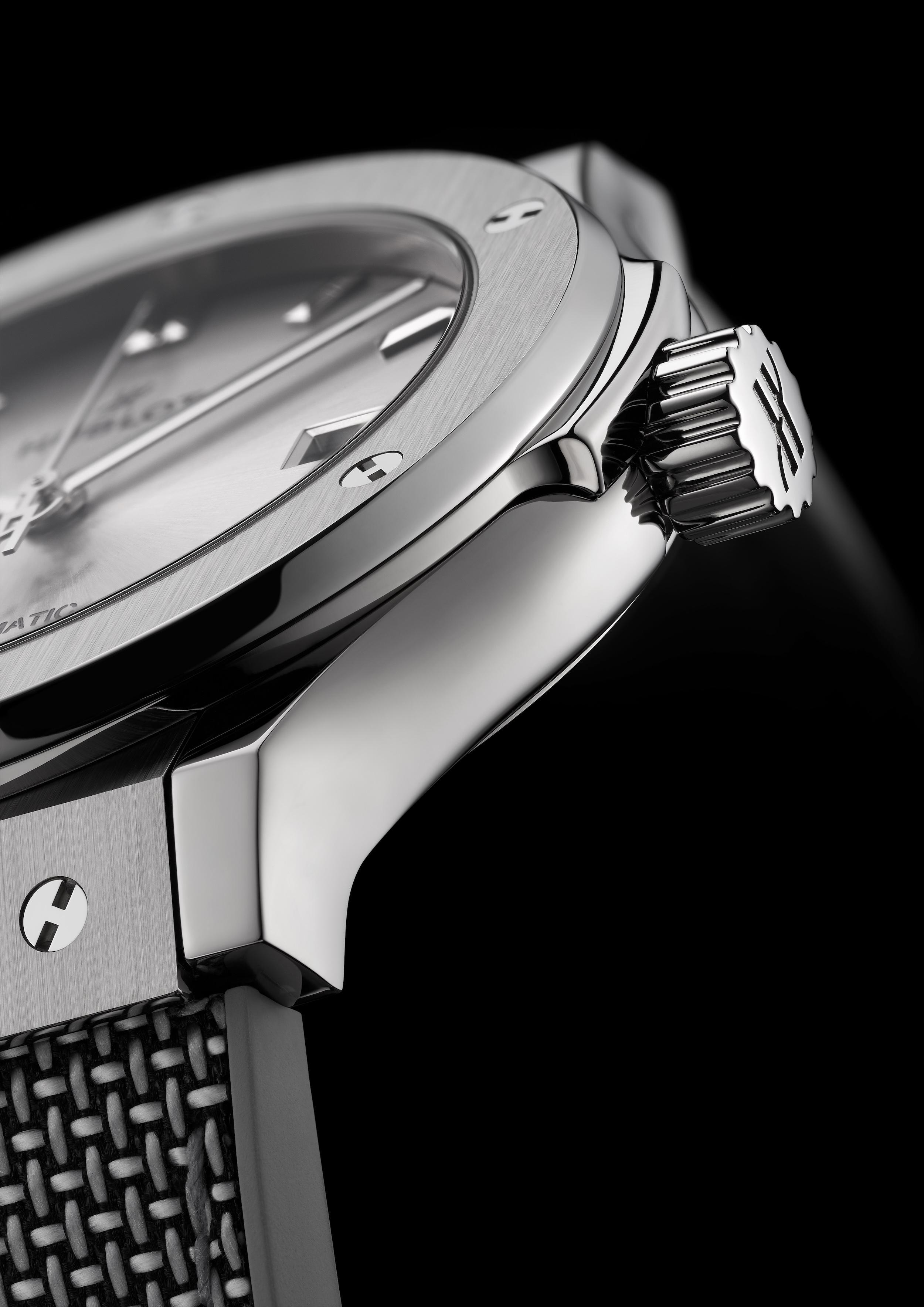 Часы Classic Fusion Essential Grey