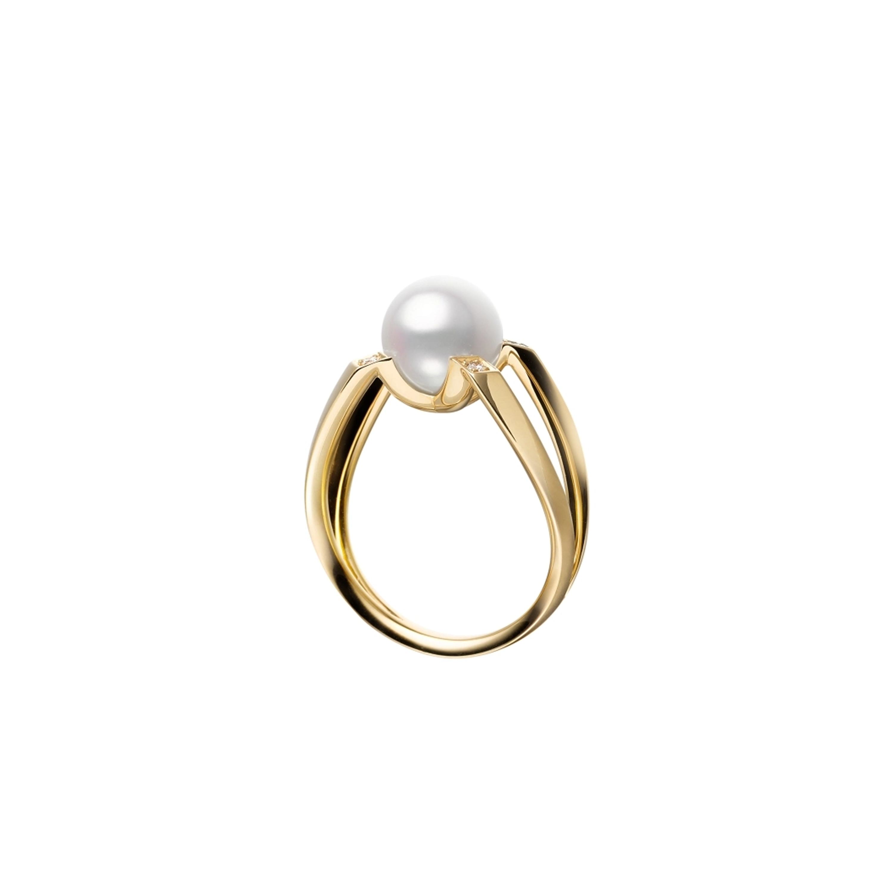 Mikimoto M Collection մատանի Ակոյա աճեցված մարգարիտով՝ 18 կարատանոց դեղին ոսկուց։ Ռեֆերենս՝ MRA10263ADXK։