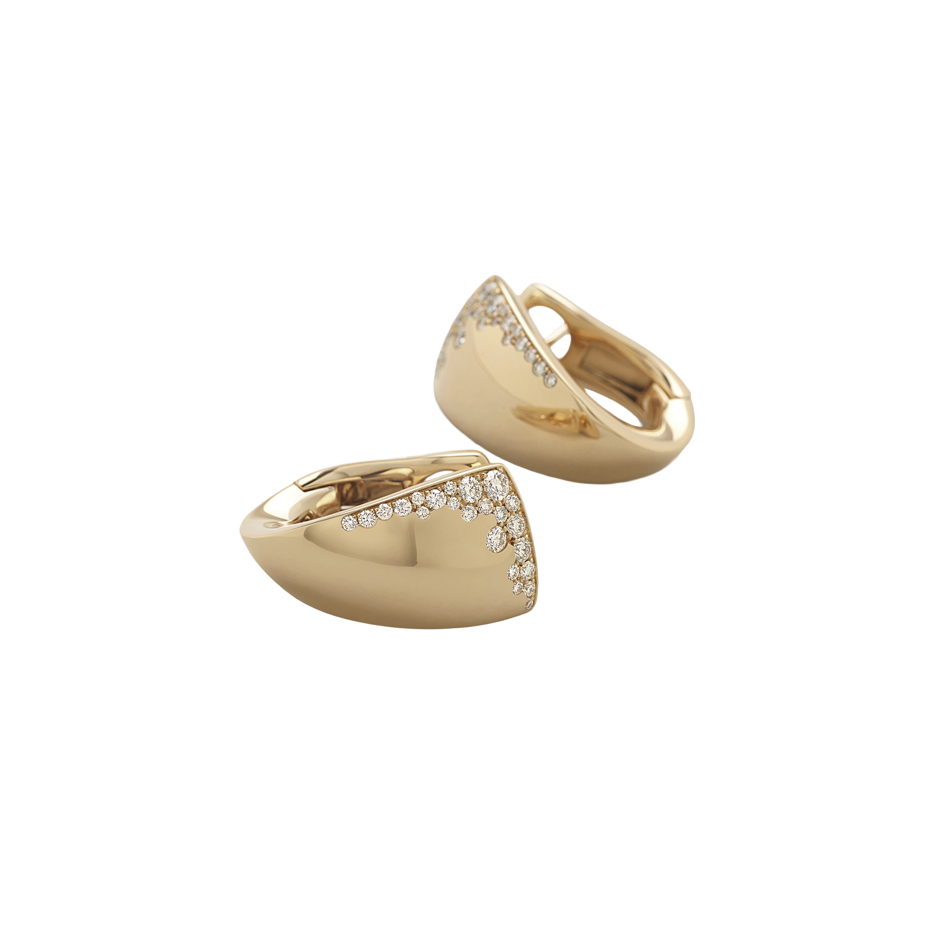 Серьги Giorgio Visconti Bizarre квадратного дизайна из розового золота с бриллиантами. Референс B38995. Представлено в ювелирном бутике L’Orange Gold в Ереване.